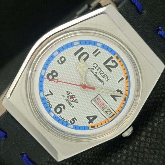 Vintage 1975 Citizen Automatic Mens Silver Watch W/daydate & Blue accents - Picture 1 of 8